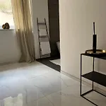 Moderne, Ruhige , Ideal Zum Abschalten Apartment Hadamar