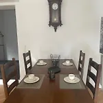 Apartment Moderne, Ruhige , Ideal Zum Abschalten *