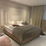 Moderne, Ruhige , Ideal Zum Abschalten * Hadamar