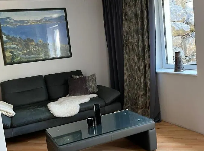 Moderne, Ruhige , Ideal Zum Abschalten