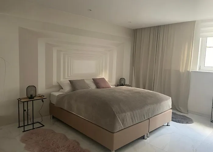 Moderne, Ruhige , Ideal Zum Abschalten *