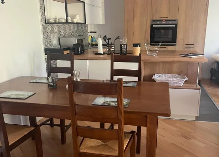 Moderne, Ruhige , Ideal Zum Abschalten